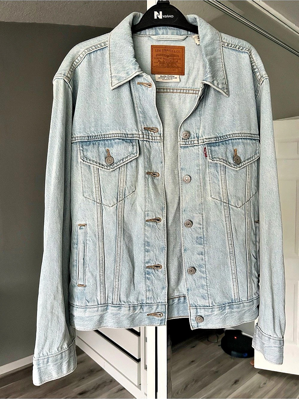 Levi's Premium Trucker Jacket Light Wash Sz S